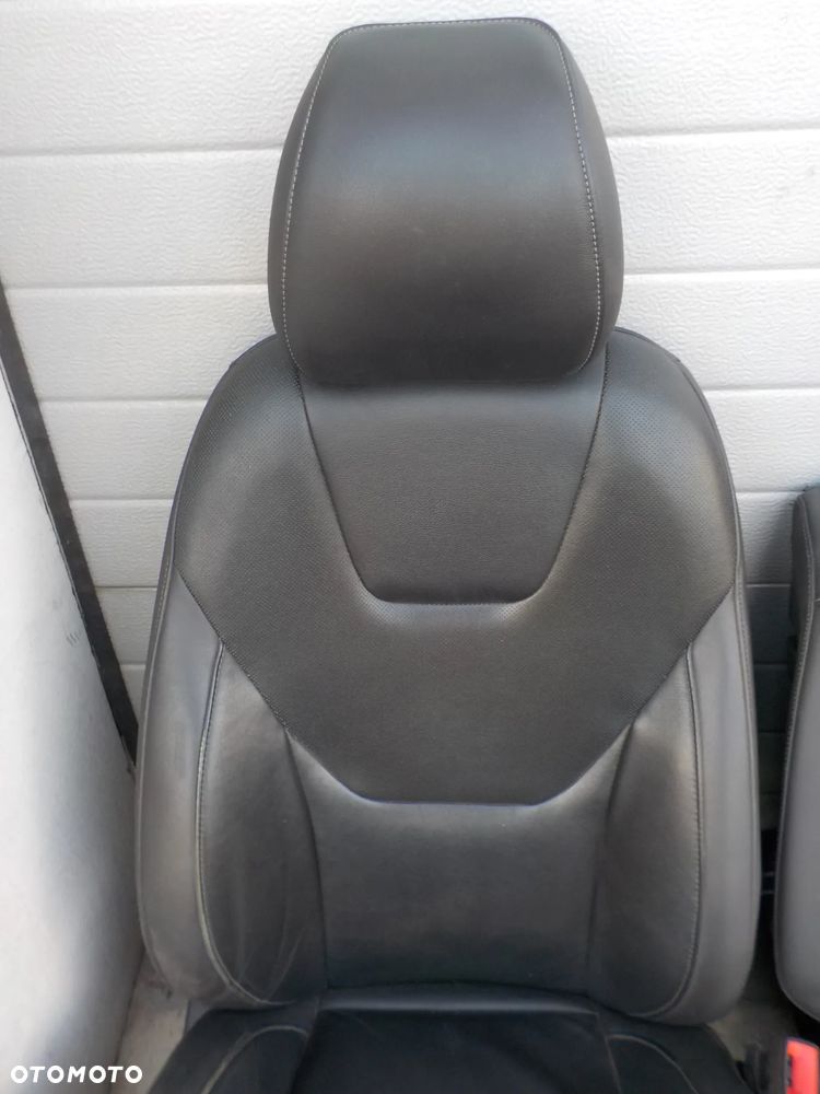 FORD MONDEO MK5 FOTELE GRZANE PODŁOKIETNIK KANAPA SKÓRA BOCZKI - 4