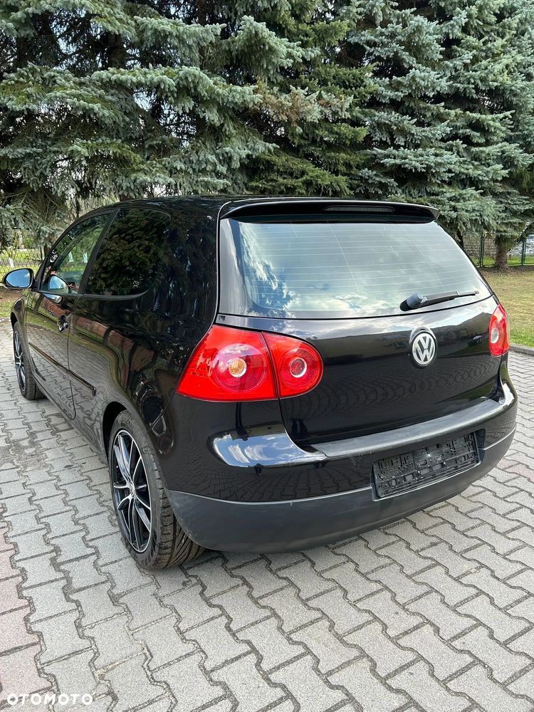 Volkswagen Golf - 8