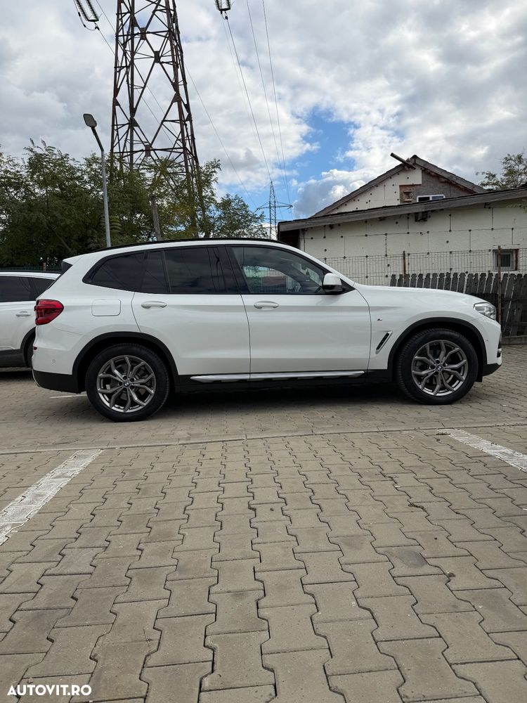 BMW X3 xDrive20i AT xLine - 4