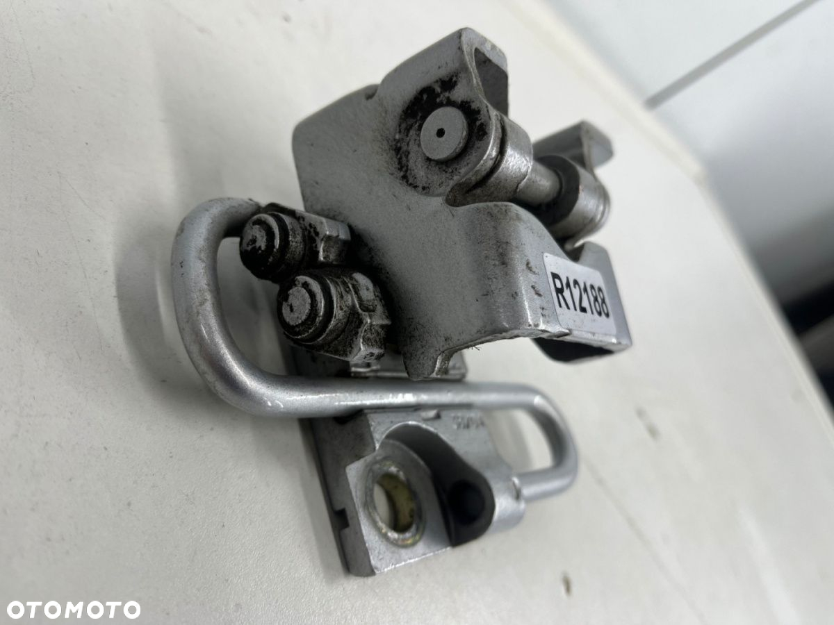 Zawias drzwi VW Golf V 5 HB 5drzwi prawy tylny ogranicznik drzwi 1k4833412h - 2