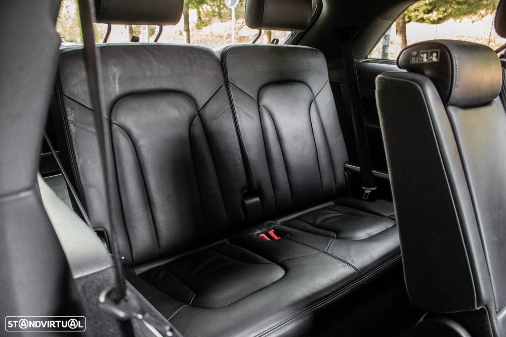 Audi Q7 3.0 V6 TDi quattro Tiptronic - 33
