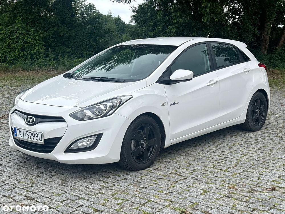 Hyundai i30 1.6 CRDI Trend - 14