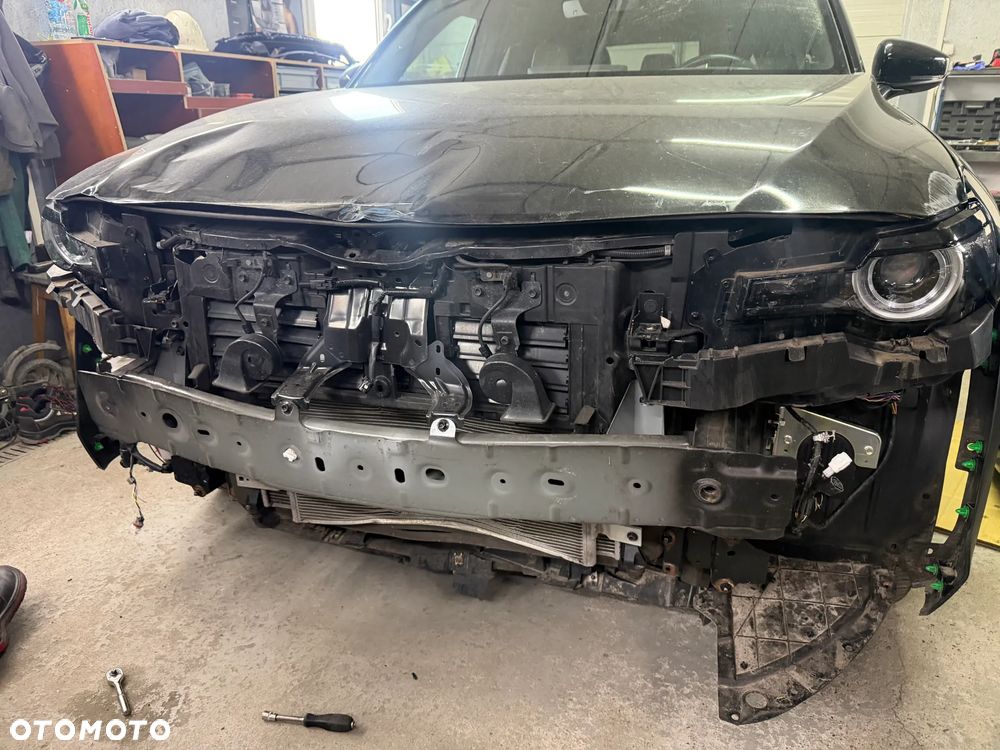 Mazda MX-30 e-SKYACTIV EXCLUSIVE-LINE - 38