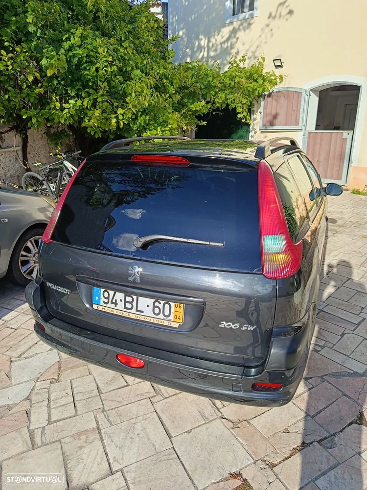 Peugeot 206 SW 1.4 - 8
