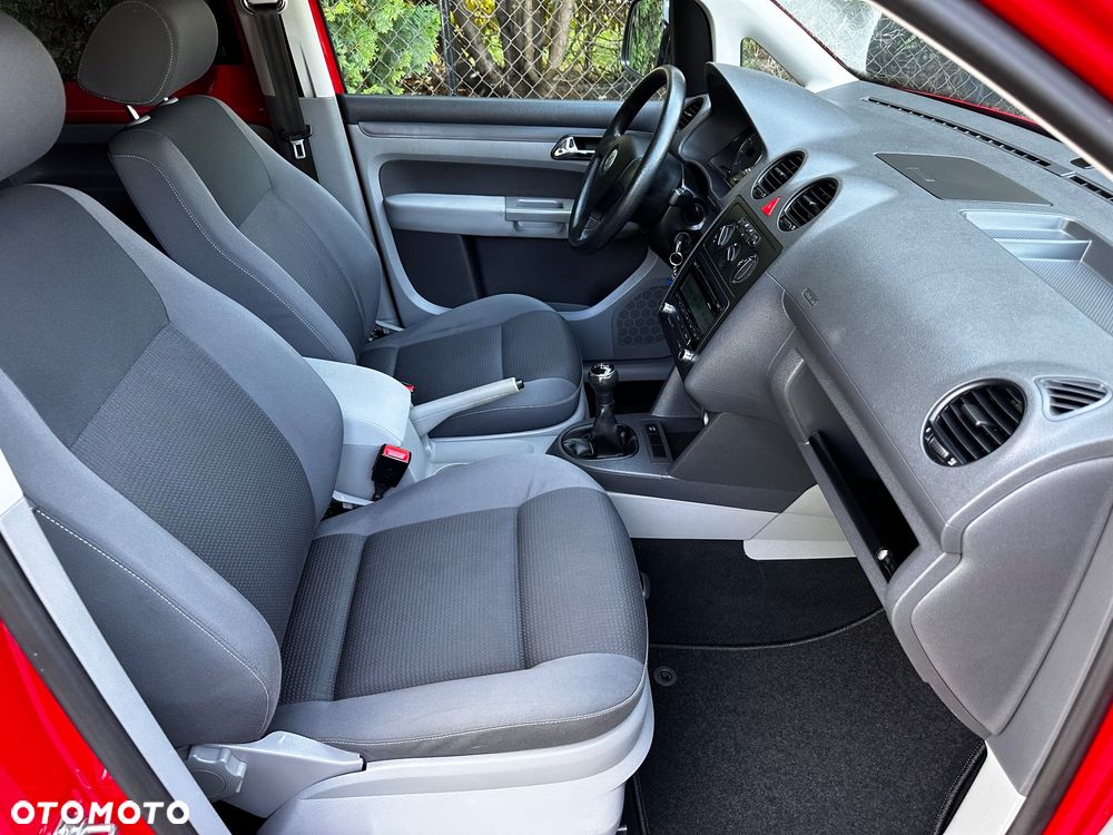 Volkswagen Caddy 1.4 16V Life - 29