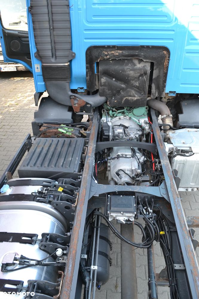 Volvo FM 6x2 TYLKO 345 000 km TRZECIA OŚ SKRĘTNA KLIMATYZACJA - 27