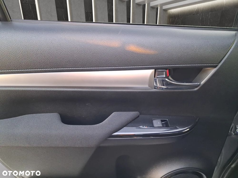 Toyota Hilux 2.8 D-4D mHEV Double Cab Executive 4x4 - 17