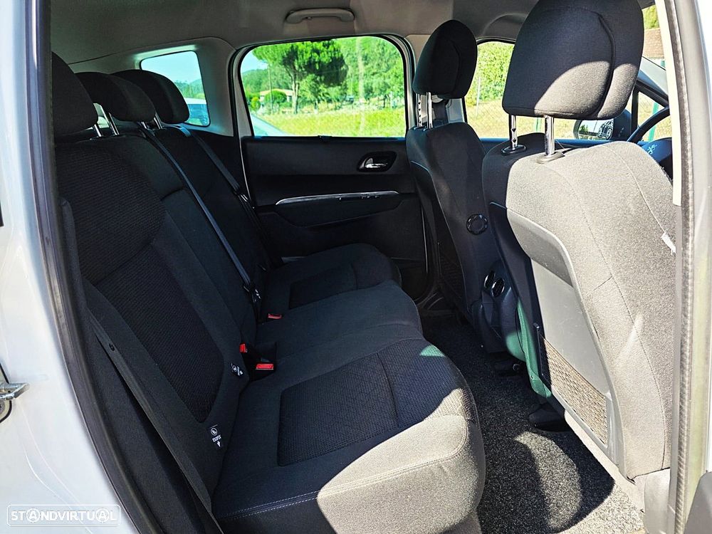 Peugeot 3008 1.6 HDi Active Pack Business - 14