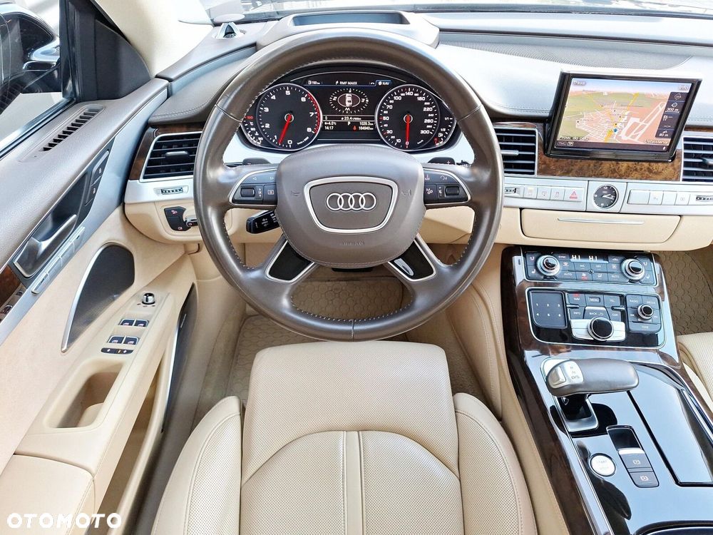 Audi A8 - 13