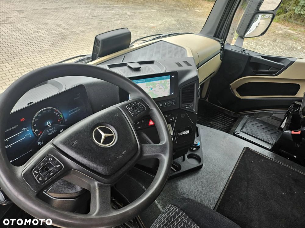 Mercedes-Benz Actros 1843 - 8