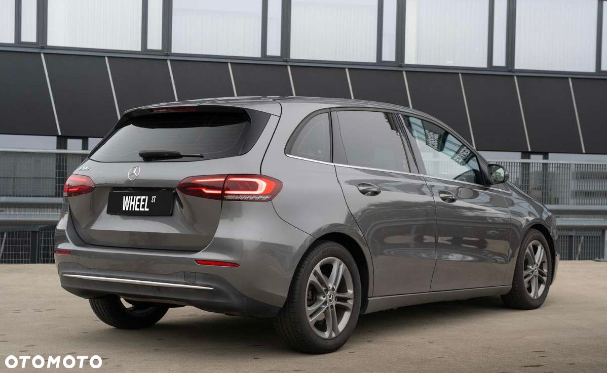 Mercedes-Benz Klasa B 180 7G-DCT Edition 19 - 3