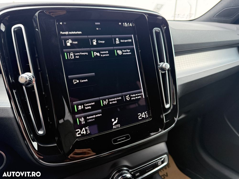 Volvo XC 40 T4 Recharge DKG Ultimate Dark - 22