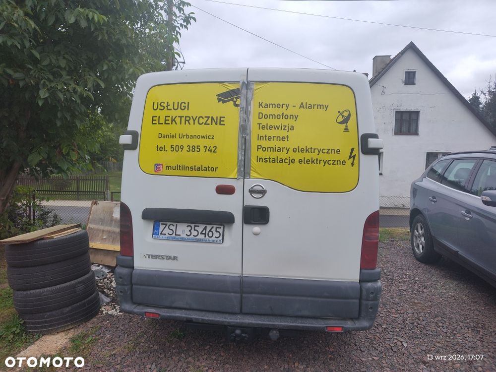 Nissan Interstar - 1