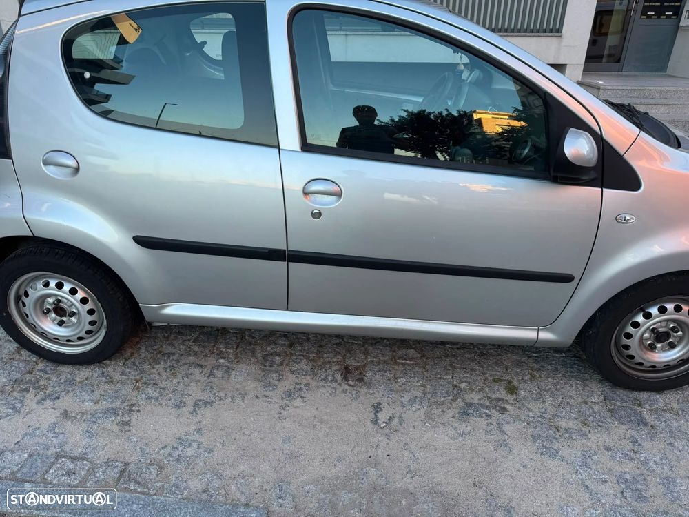 Citroën C1 1.4 HDi SX - 4