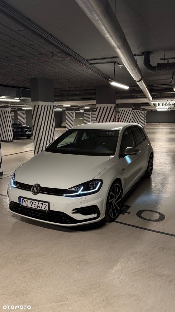 Volkswagen Golf - 7