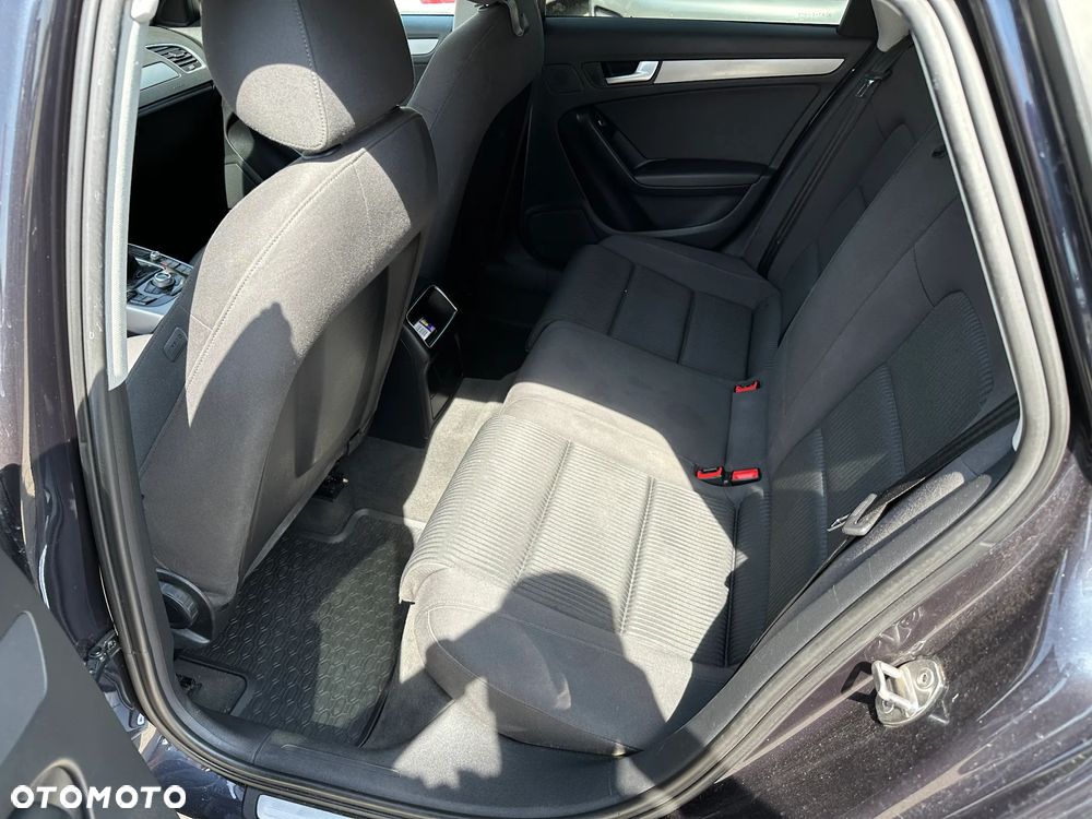 Audi A4 Limousine - 20