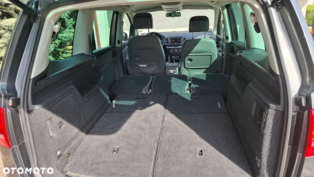 Volkswagen Sharan 2.0 TDI Highline - 27