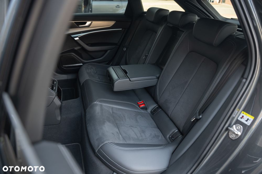 Audi A6 Avant 45 TFSI S tronic - 35