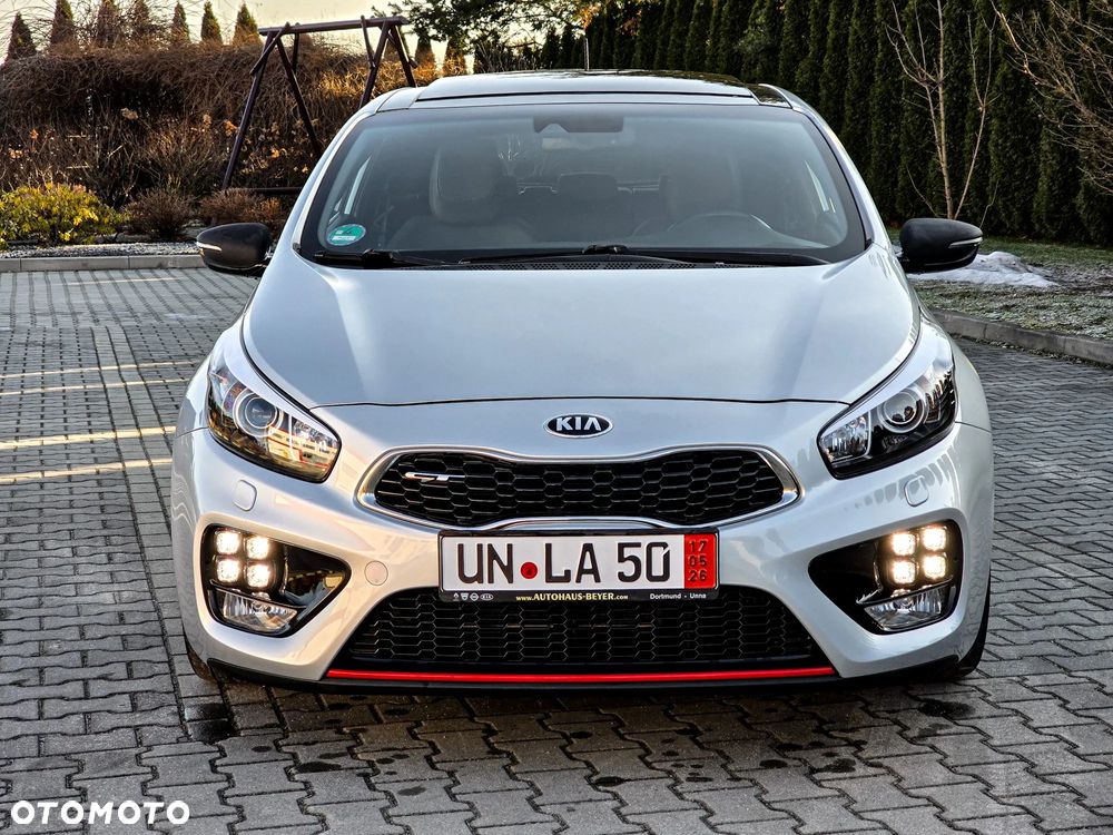 Kia Ceed - 5