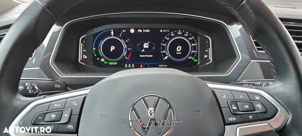 Volkswagen Tiguan - 8