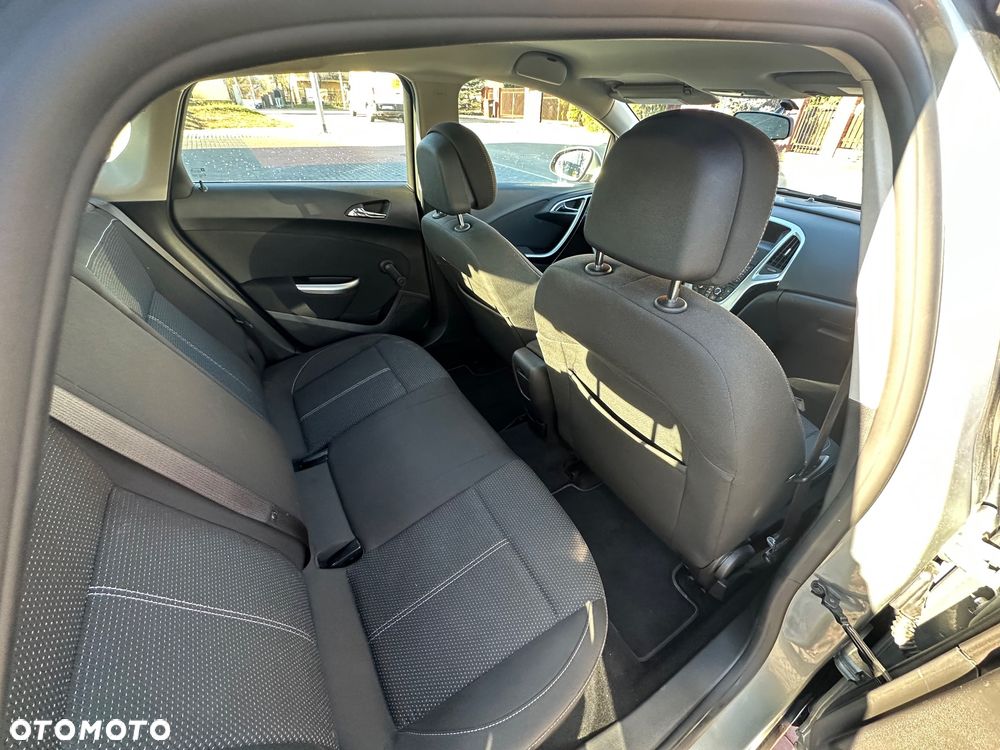 Opel Astra IV 1.4 T Sport EU6 - 19