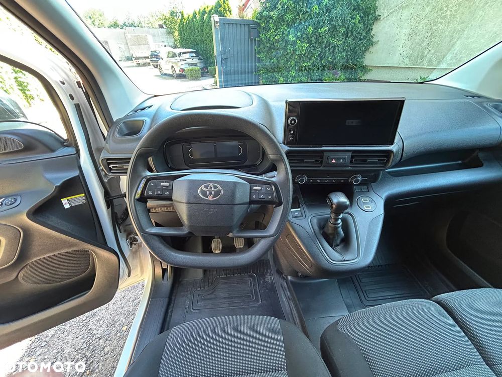 Toyota ProAce CITY - 2