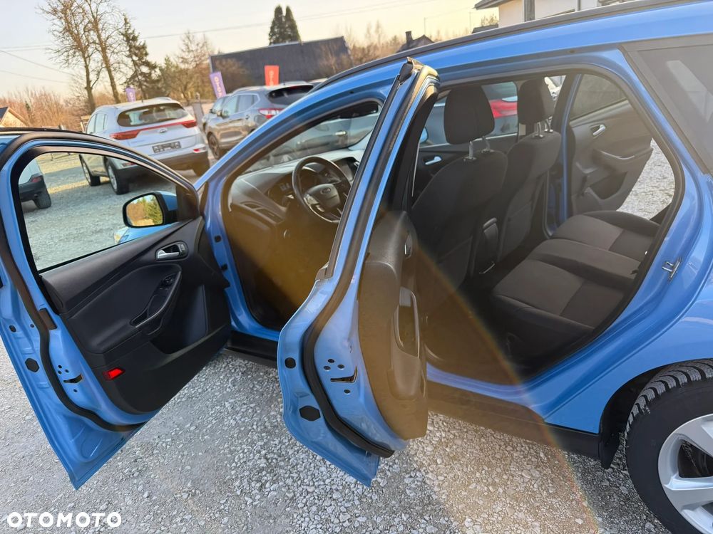 Ford Focus - 28