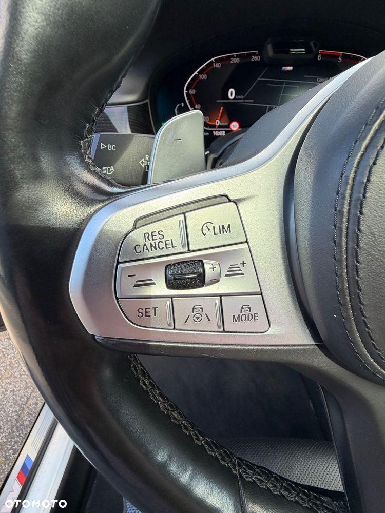 BMW Seria 7 750Ld xDrive sport - 19