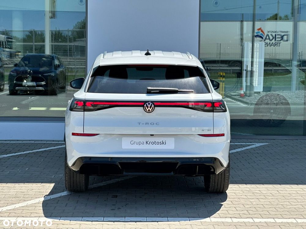 Volkswagen T-Roc 1.5 eTSI R-Line DSG - 8