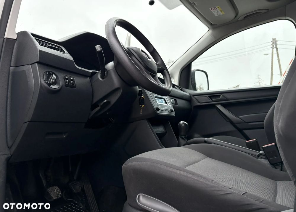 Volkswagen Caddy - 11