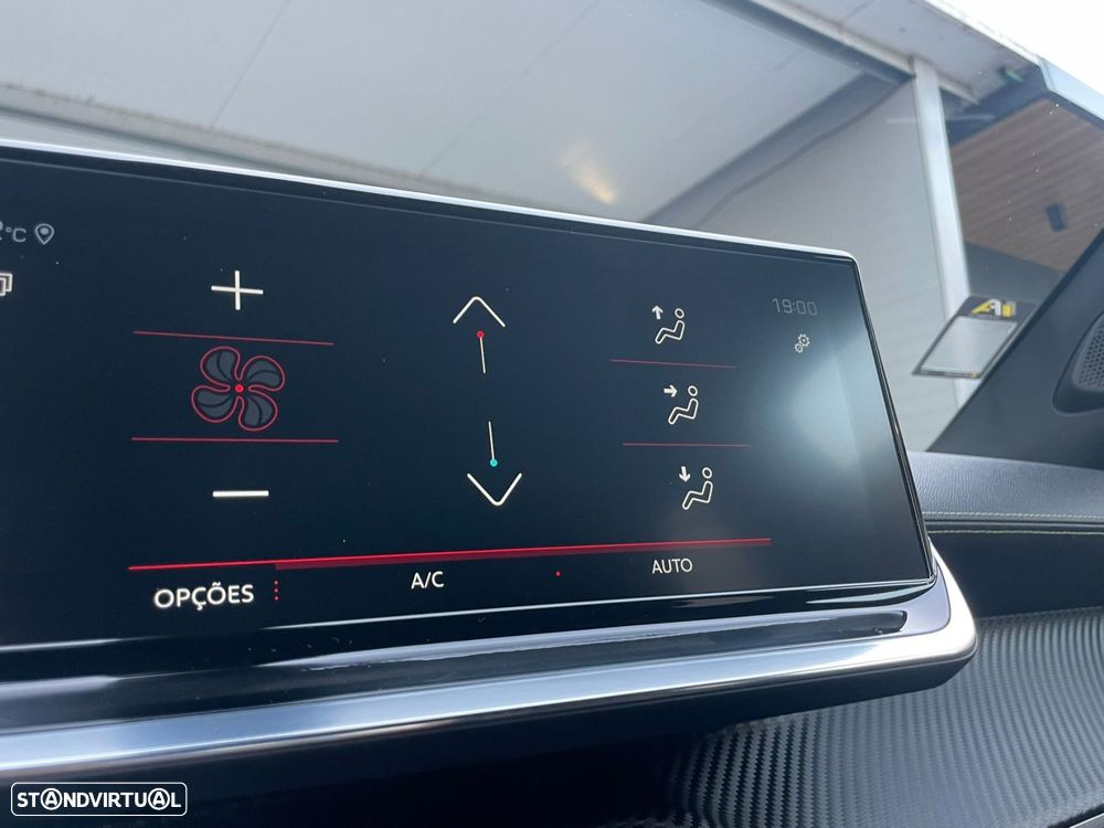 Peugeot 2008 1.5 BlueHDi GT Line EAT8 - 21