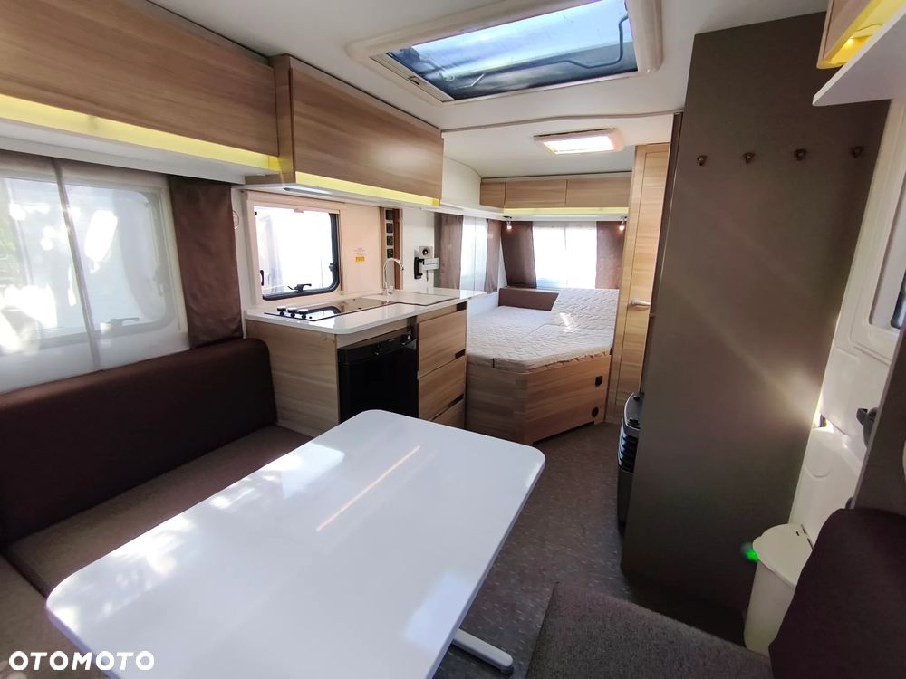Adria - 5