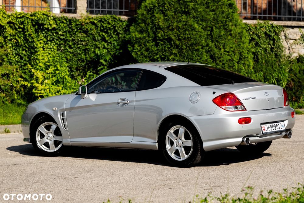 Hyundai Coupe 2.0 GLS - 11