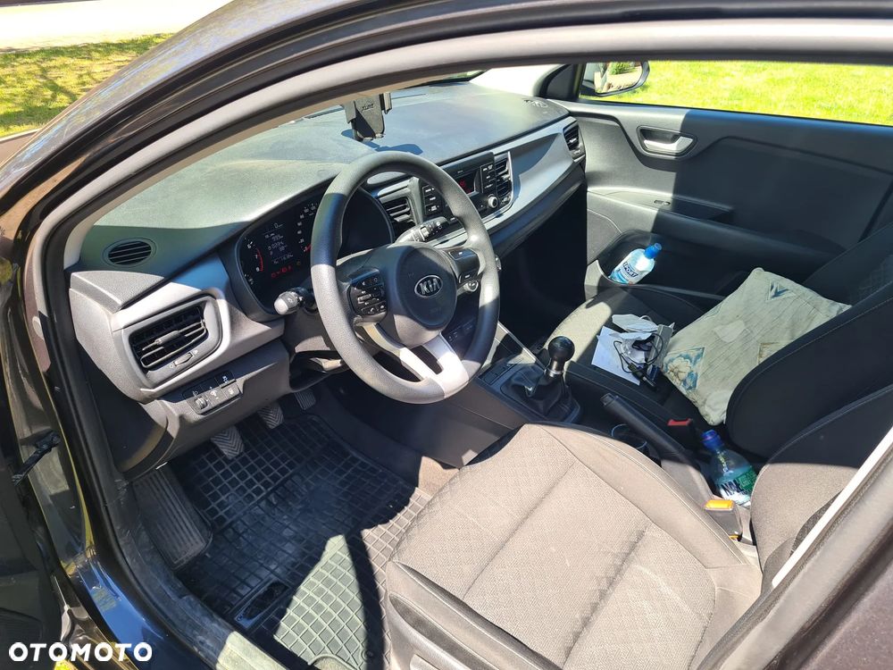 Kia Rio 1.2 M (klm) - 11
