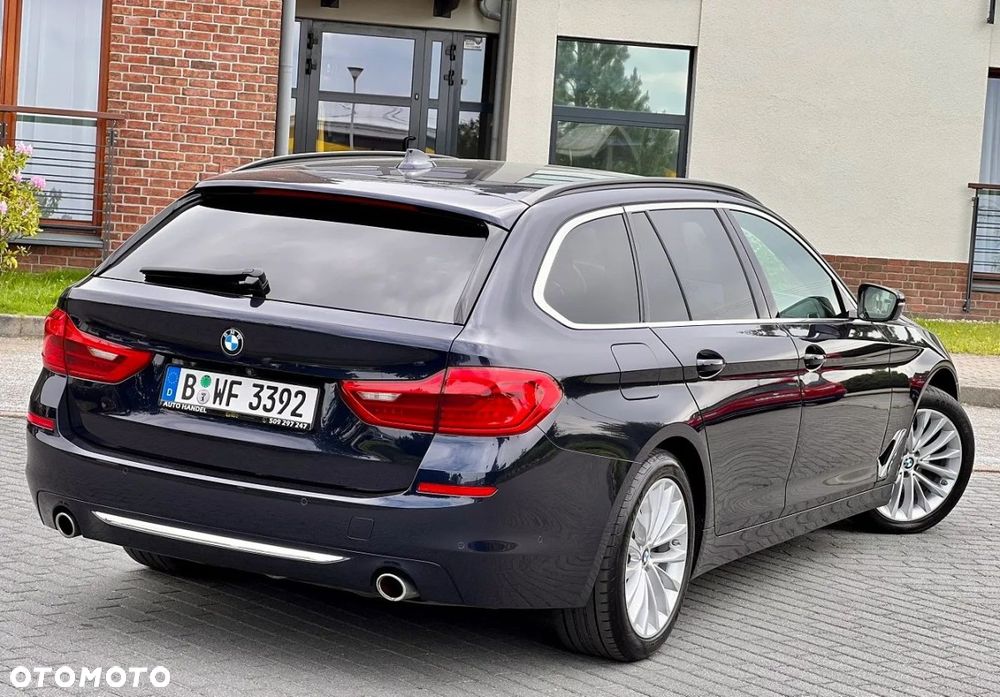BMW Seria 5 520d M Sport Edition - 14
