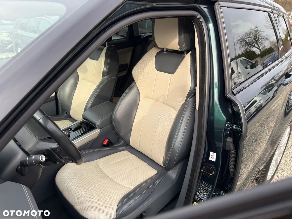 Land Rover Range Rover Evoque - 15