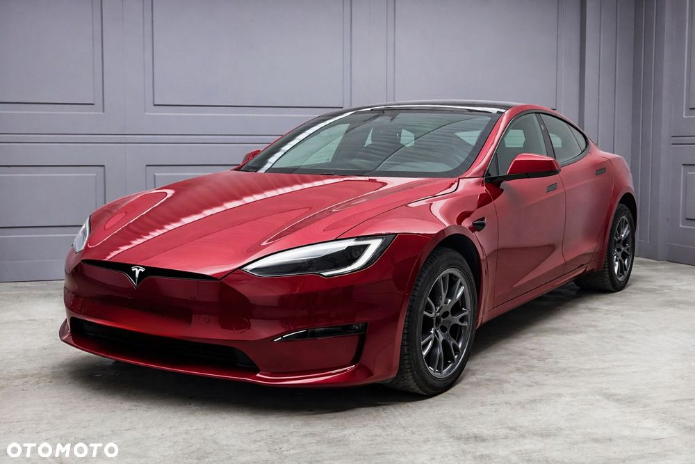 Tesla Model S AWD - 1