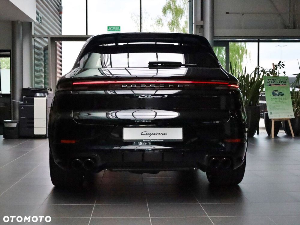 Porsche Cayenne - 7