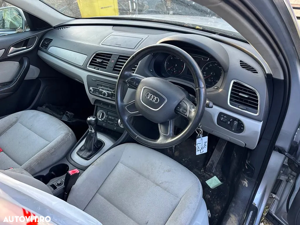 Dezmembrez audi q3 MOTOR 2.0 TDI CFFB CUTIE NFZ CULOARE LX7W - 10