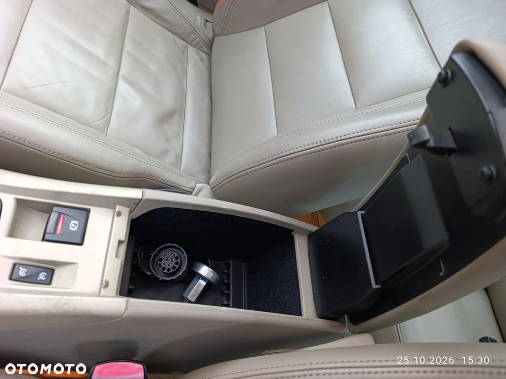 Renault Laguna 2.0 16V Turbo Initiale - 21