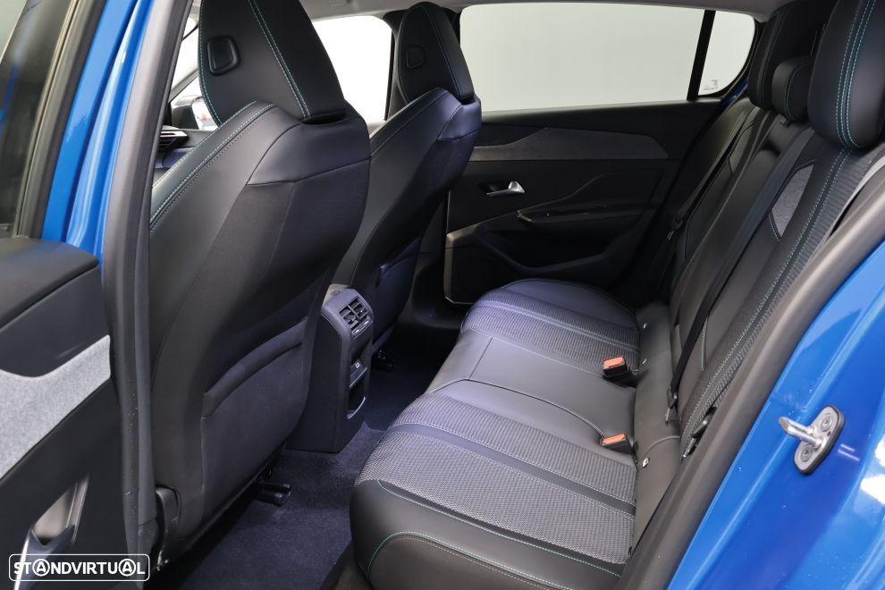 Peugeot 308 1.2 PureTech Allure Pack - 22