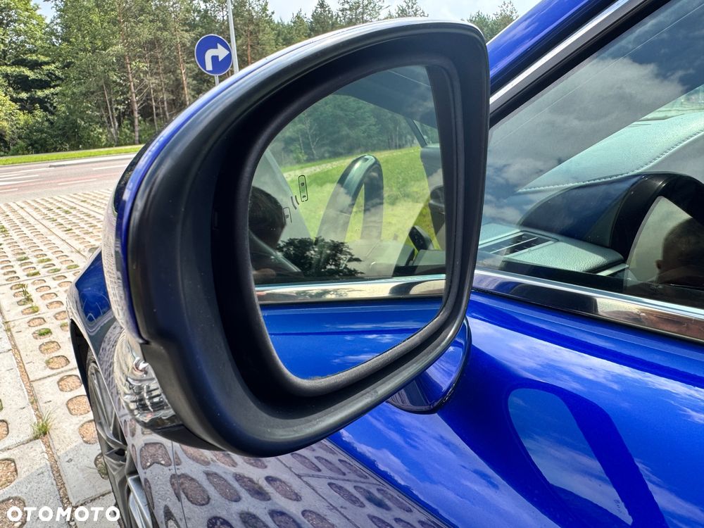 Lexus IS 200t / 300 F Sport - 6