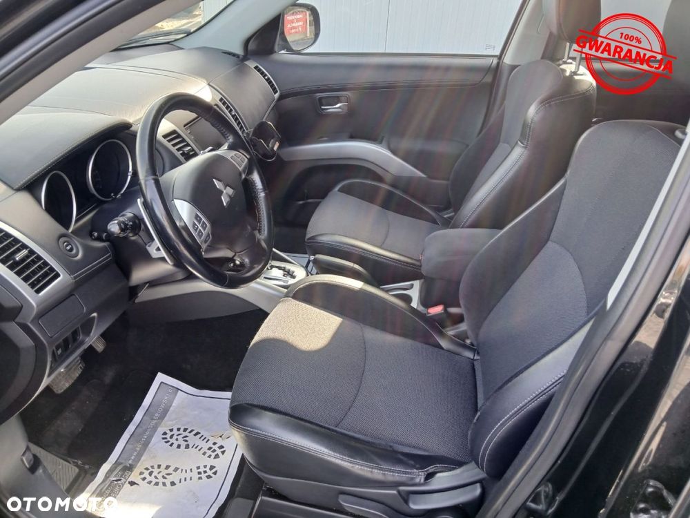 Mitsubishi Outlander 2.0 2WD CVT Invite - 16