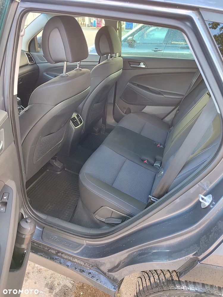 Hyundai Tucson 2.0 CRDI BlueDrive Comfort 2WD - 9