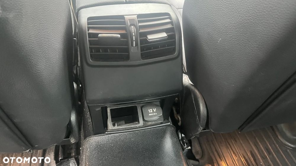 Mercedes-Benz Klasa E 200 BlueTEC 7G-TRONIC Avantgarde - 16