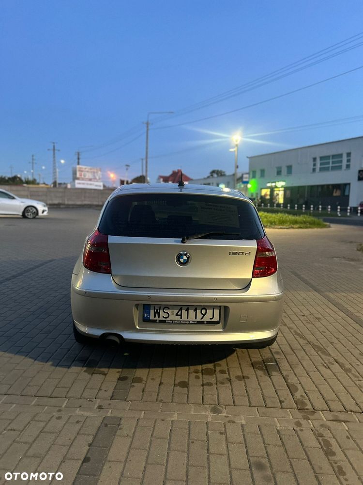 BMW Seria 1 120d DPF Edition Sport - 26