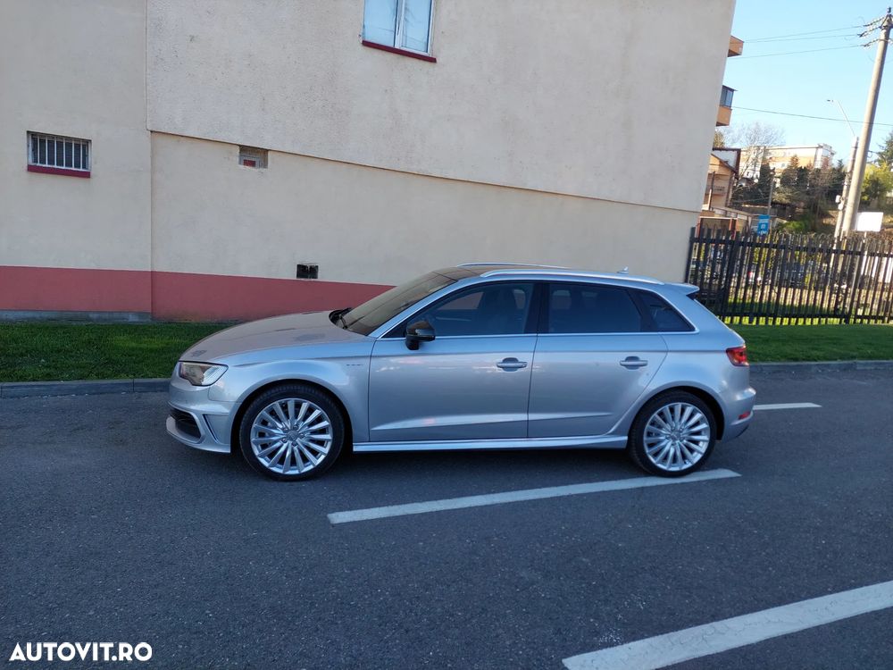 Audi A3 1.4 TFSI ack S line Sportpaket - 1