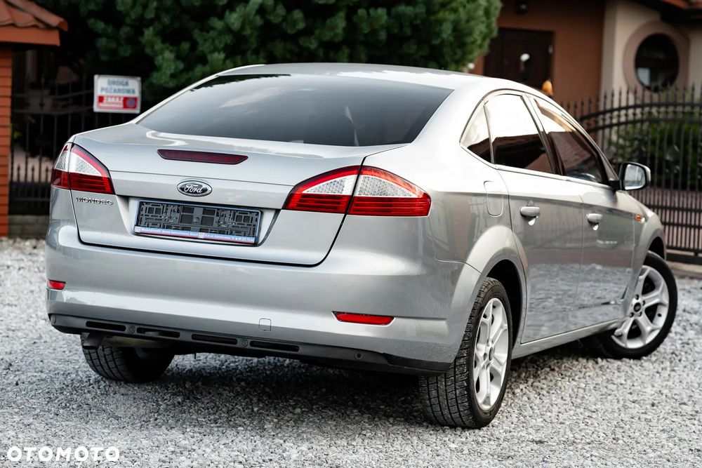 Ford Mondeo 2.0 TDCi Titanium S - 9