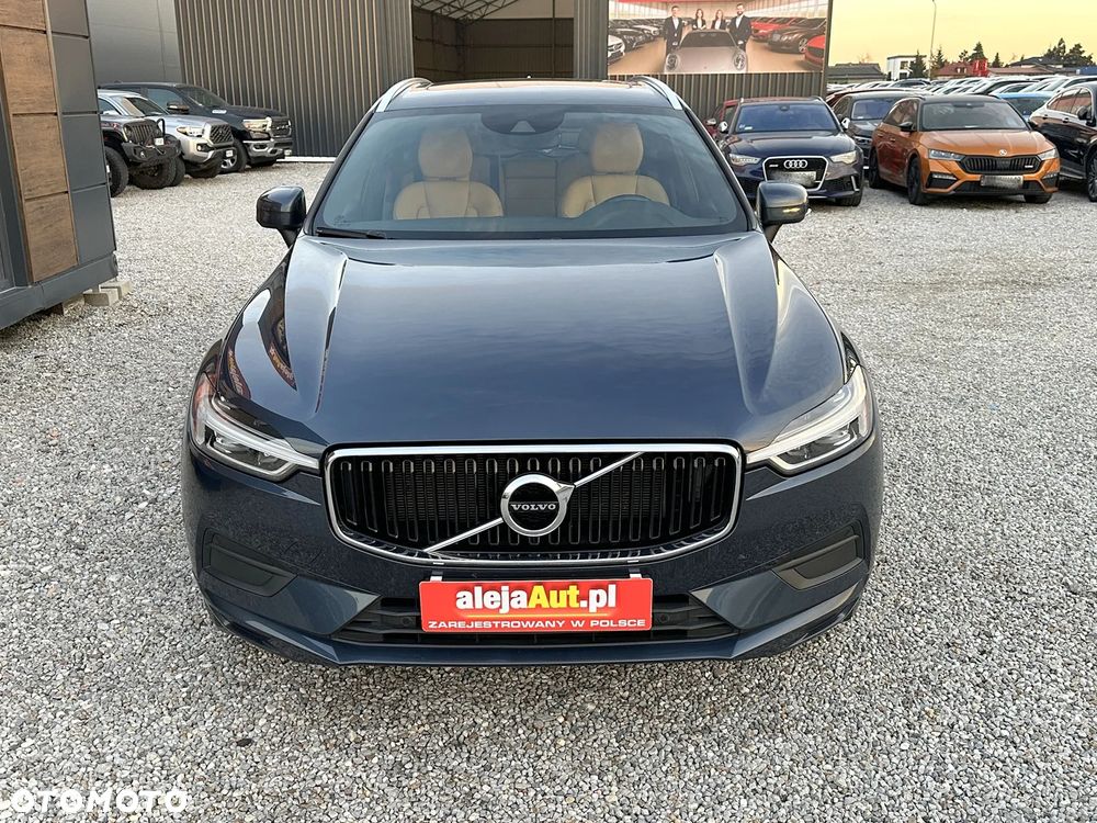 Volvo XC 60 B5 B AWD Geartronic Momentum Pro - 11