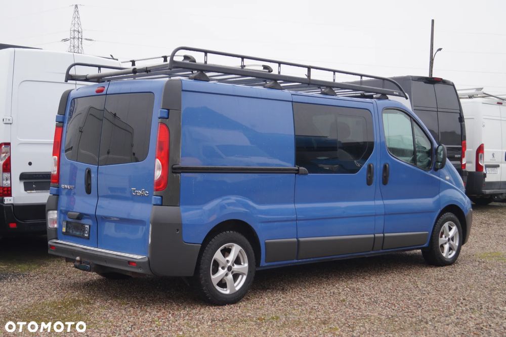 Renault Trafic - 11